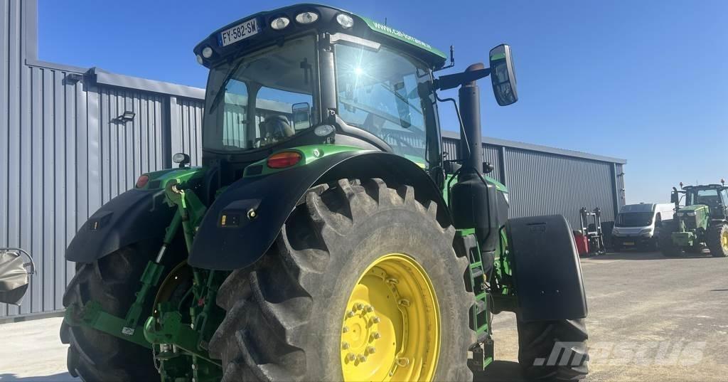 John Deere 6250R Trattori