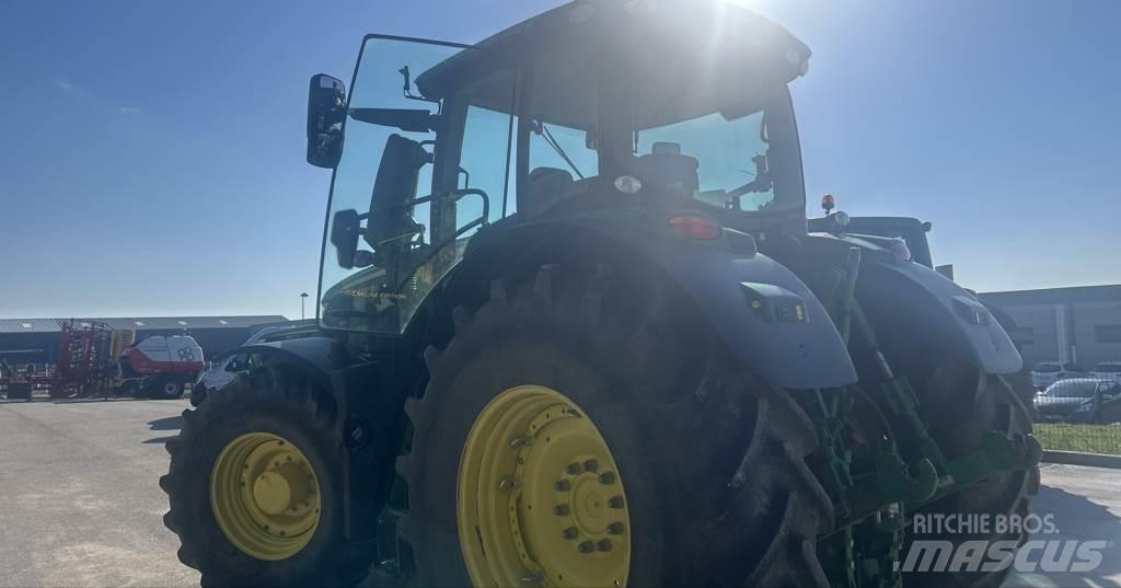 John Deere 6250R Trattori