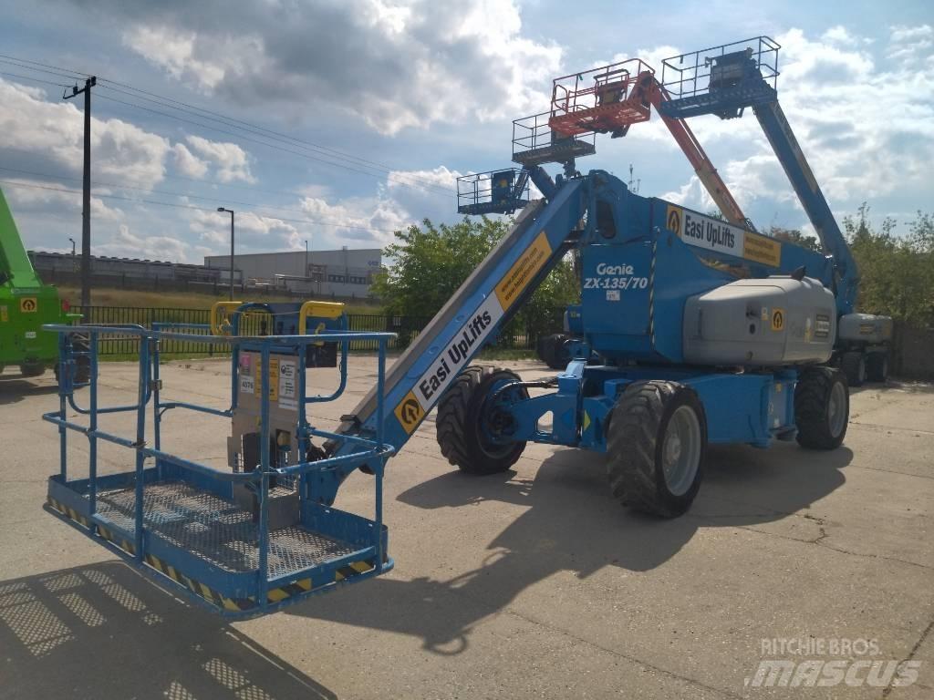 Genie ZX 135/70 Piattaforme a braccio articolato