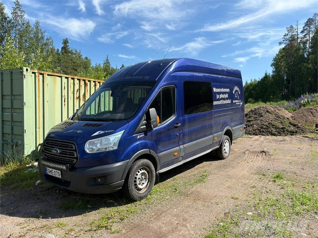 Ford Transit Camper e roulotte