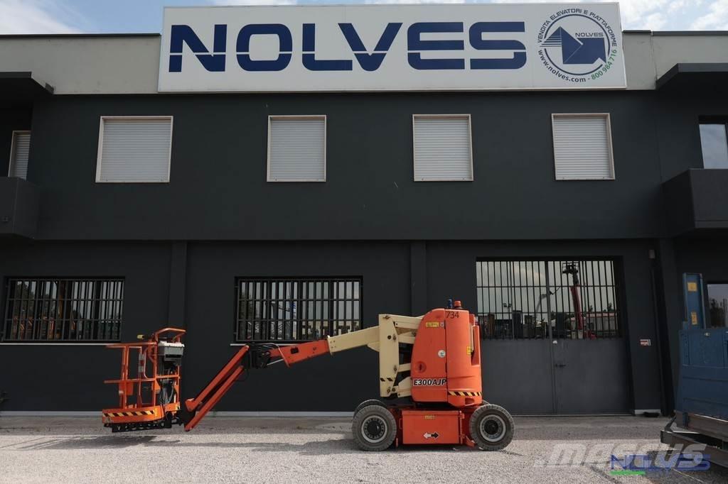 JLG E300AJP Piattaforme a braccio articolato