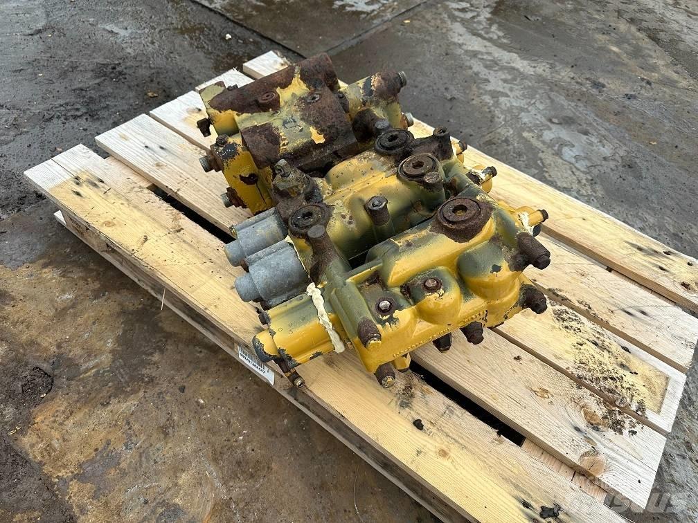 CAT 950 G II valve Componenti idrauliche
