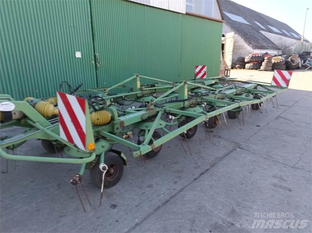 Krone KW1302/12T Ranghinatori