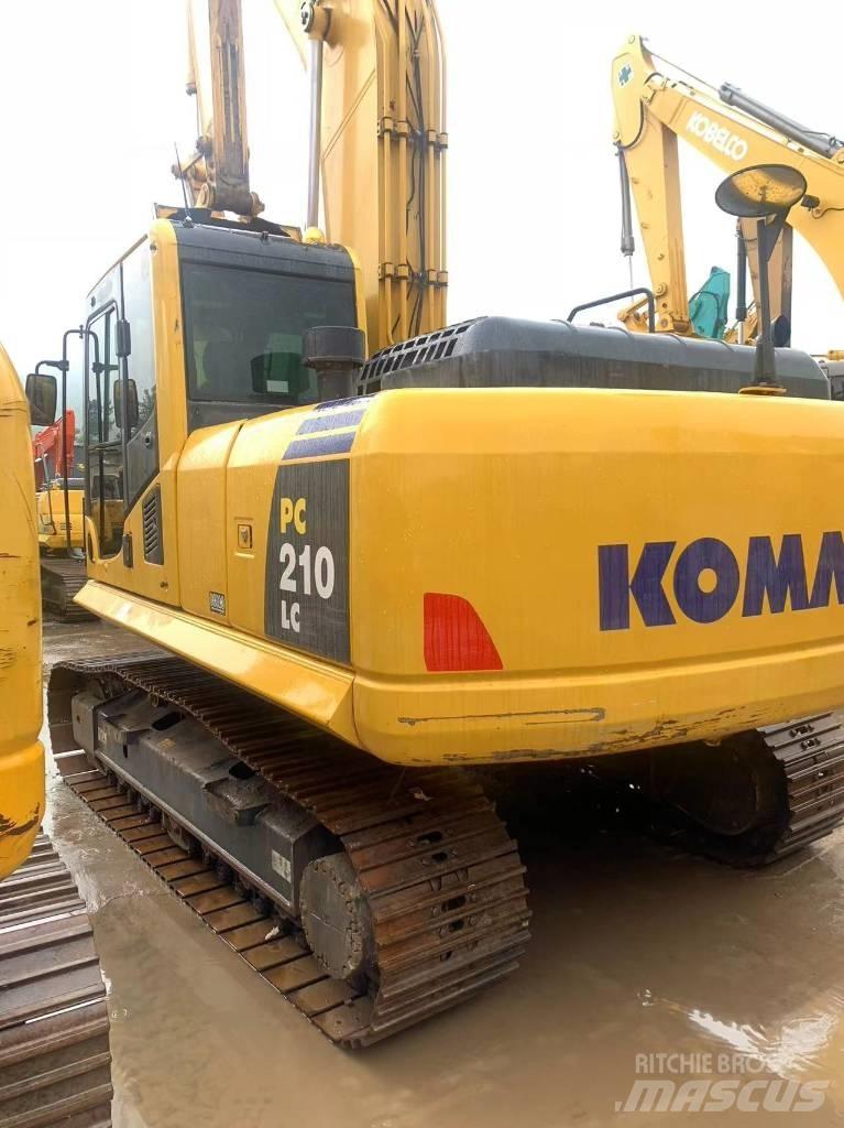 Komatsu PC 210-8 Escavatori cingolati