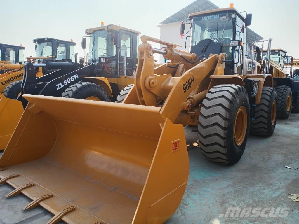 CAT 966 H Pale gommate