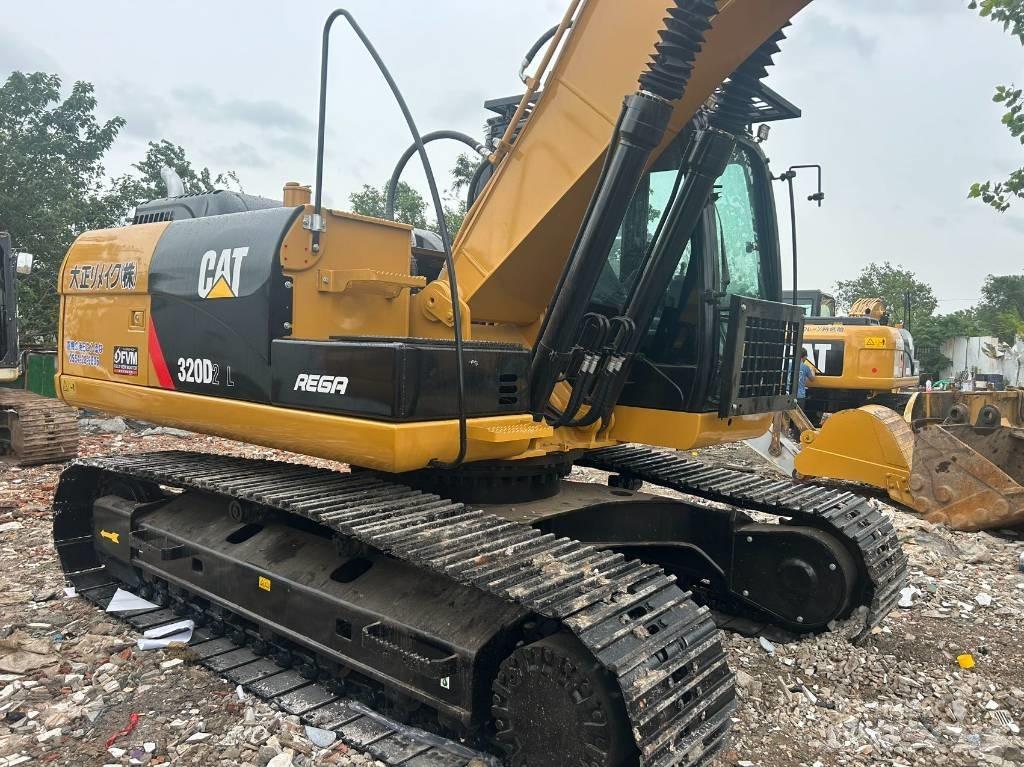 CAT 320 D L Escavatori cingolati