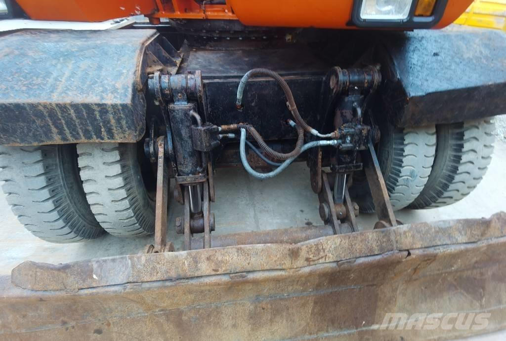 Doosan DH 150 W-7 Escavatori gommati