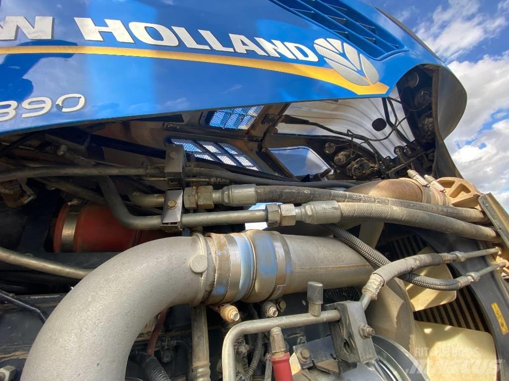 New Holland T 8.390 Trattori