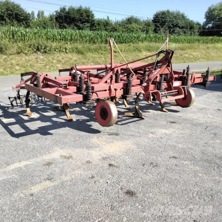 Quivogne CH13V Coltivatori
