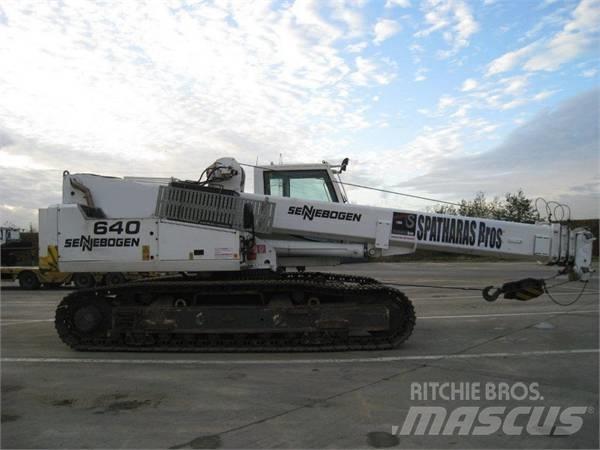 SENNEBOGEN 630 RHD Gru cingolate