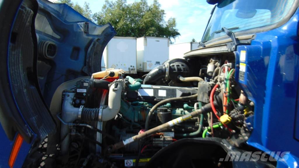 Volvo VNX 300 Camion altro