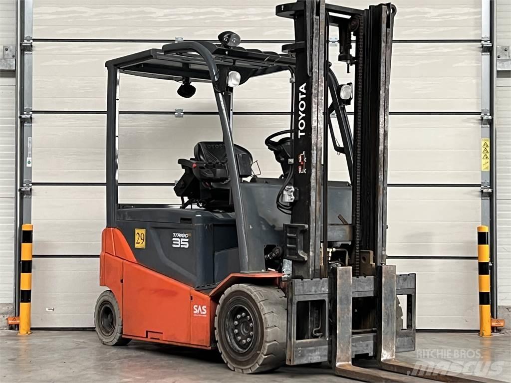 Toyota 8FBMT35 Carrelli elevatori elettrici