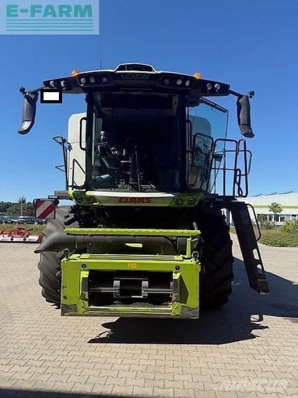 CLAAS lexion 7700 Mietitrebbiatrici