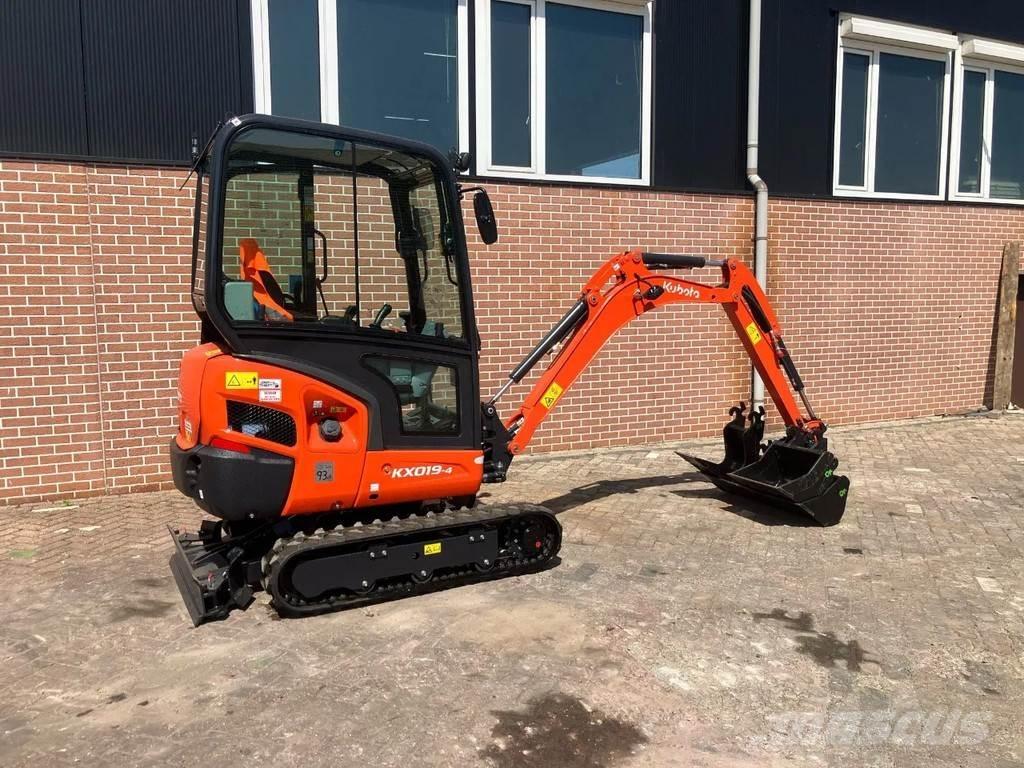 Kubota KX019 4 Miniescavatori