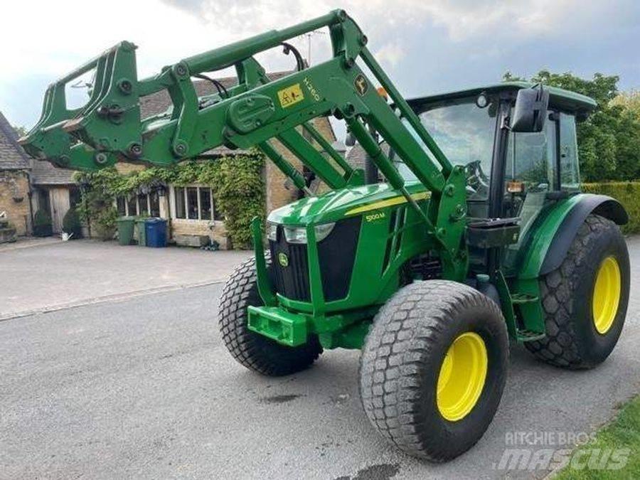 John Deere 5100 M Trattori