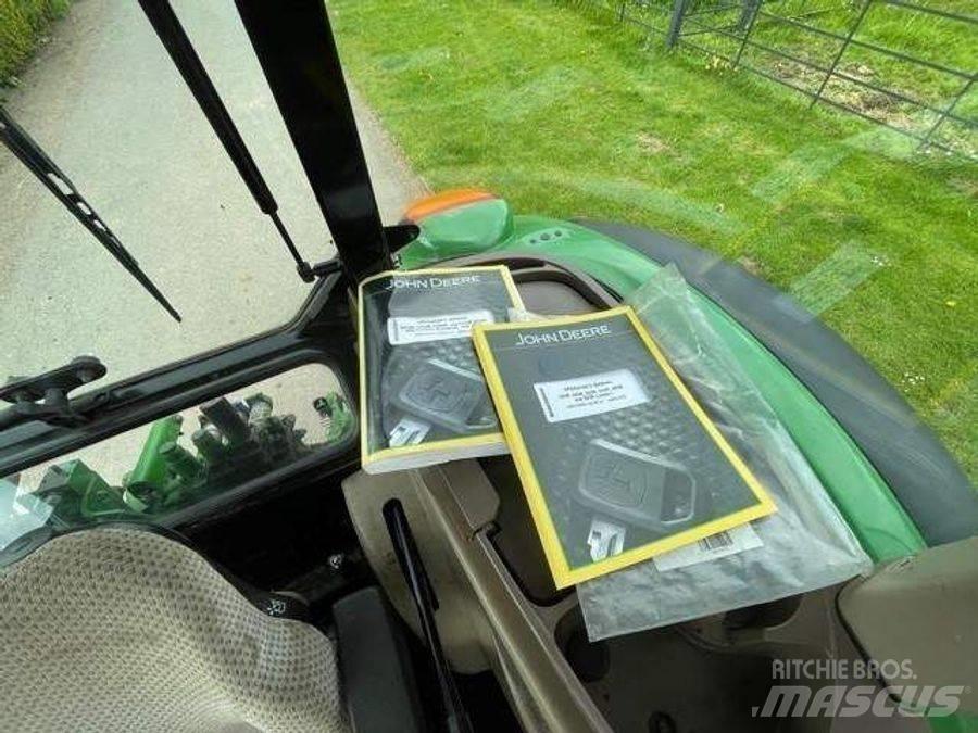 John Deere 5100 M Trattori