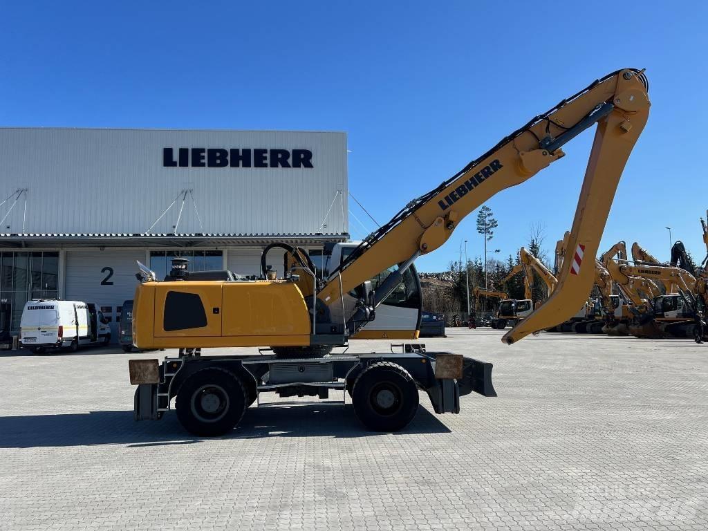 Liebherr LH30M Movimentazione rifiuti
