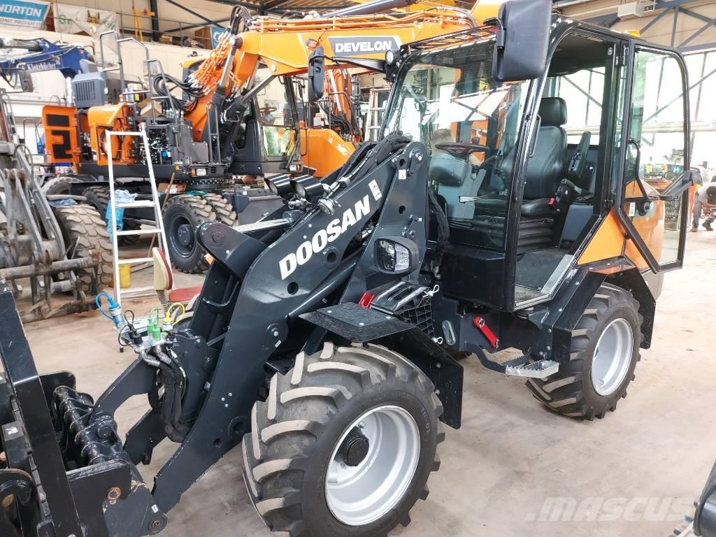 Develon DL 60-7 Pale gommate