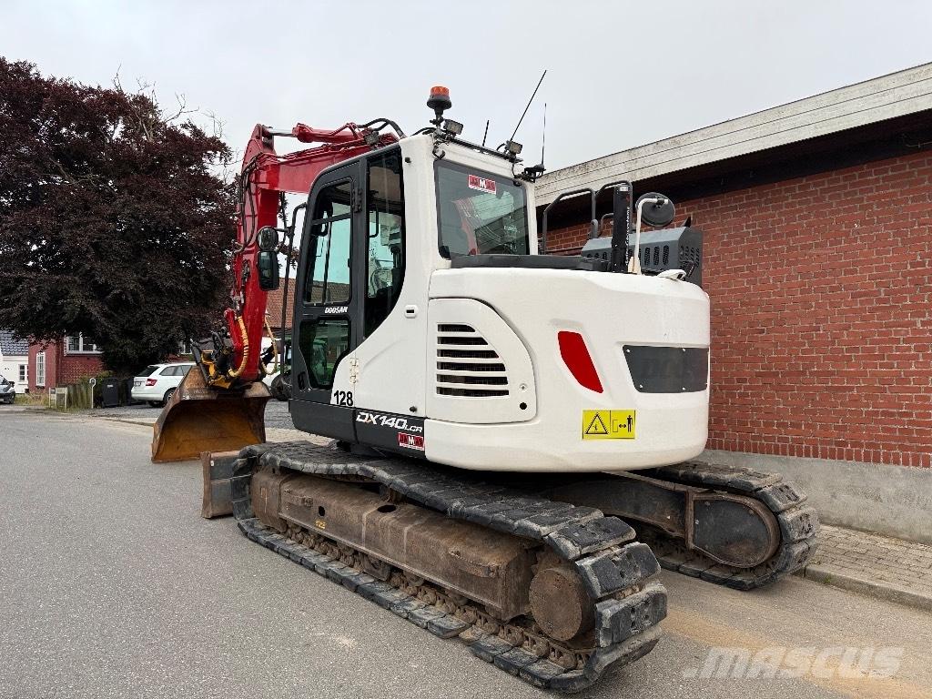 Doosan DX 140 LCR Escavatori cingolati