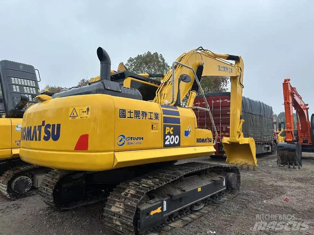 Komatsu PC 200-8 Escavatori medi 7t - 12t