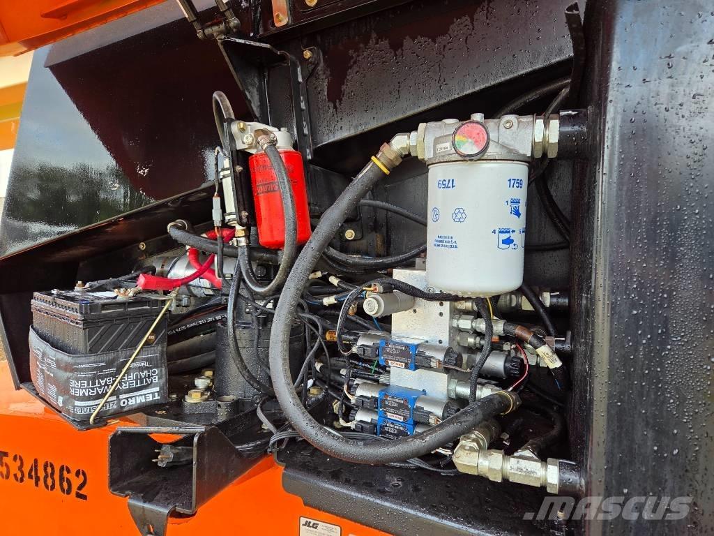 JLG 660 SJ Piattaforme a braccio telescopico
