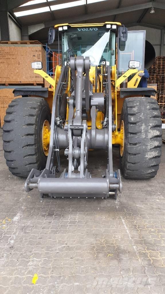 Volvo L 150 H Pale gommate