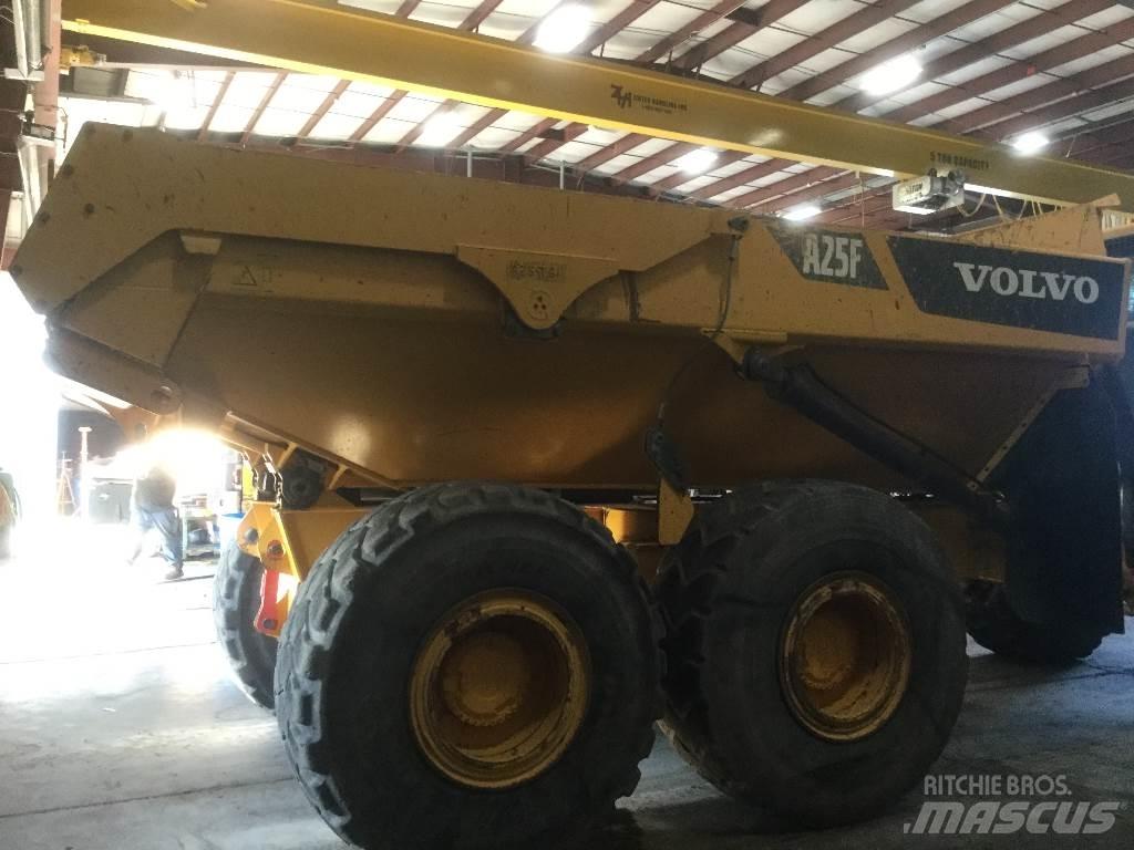 Volvo A 25 F Dumpers articolati