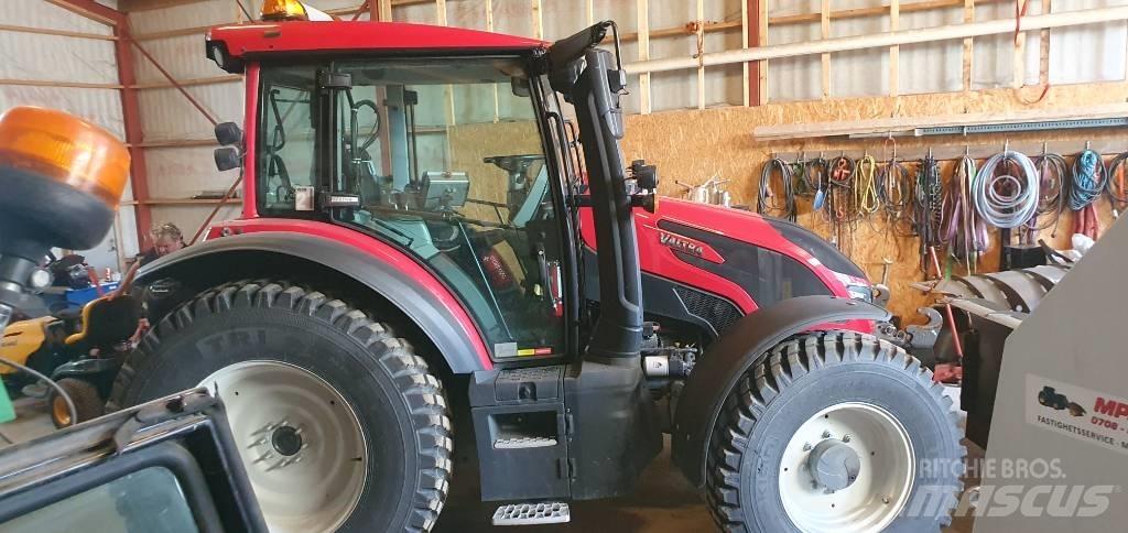 Valtra G125 Active Trattori