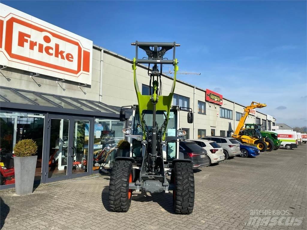 CLAAS Torion 530 Pale gommate