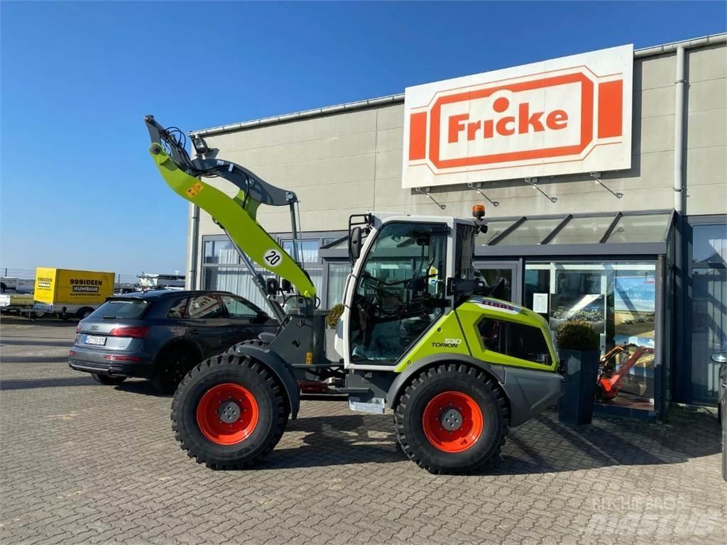 CLAAS Torion 530 Pale gommate