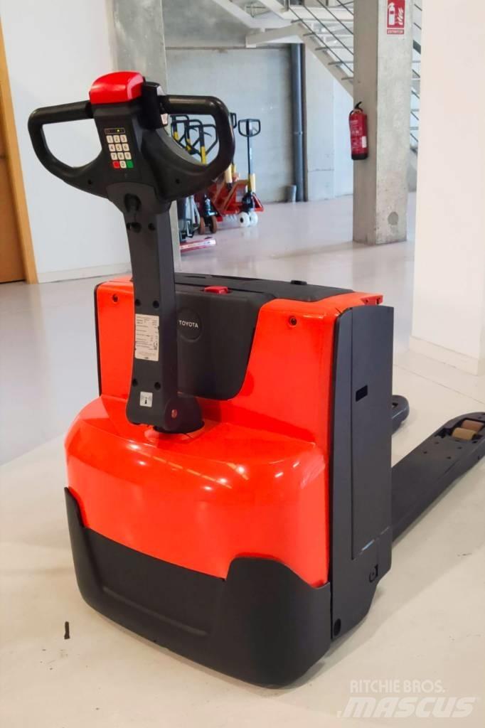 BT LWE 180 Transpallet manuale