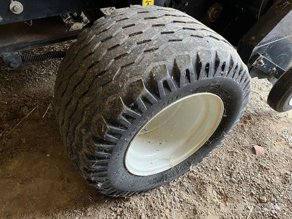 New Holland BR750A Rotopresse