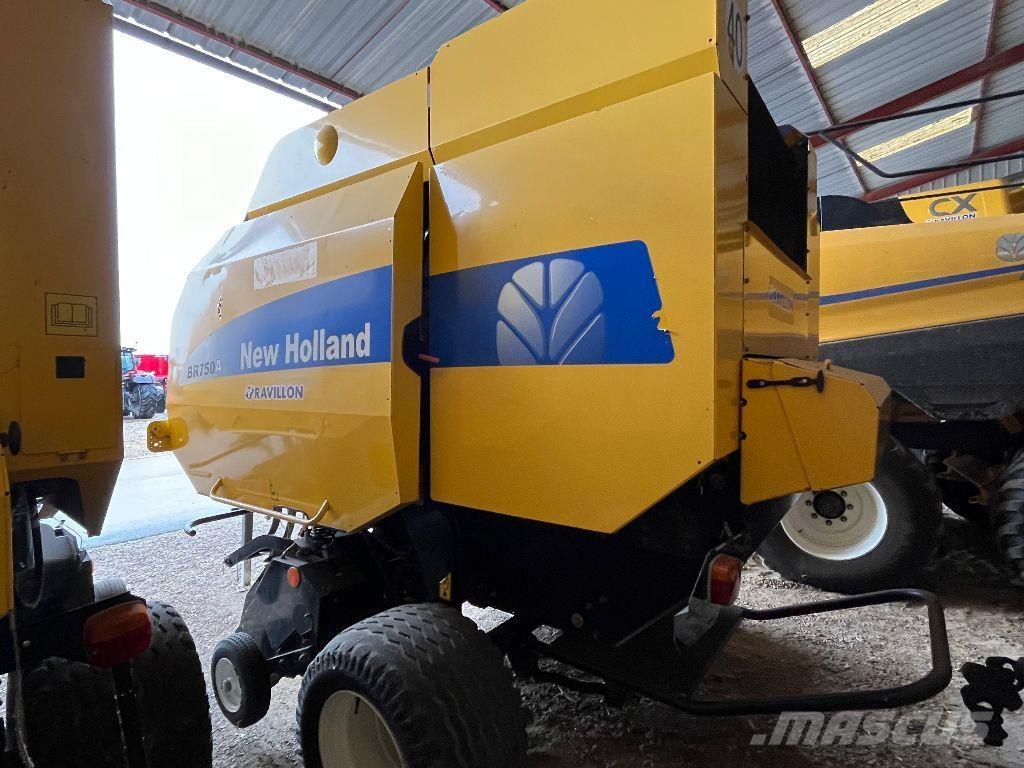 New Holland BR750A Rotopresse