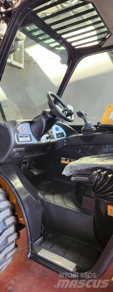 JCB 520-40 Sollevatori telescopici