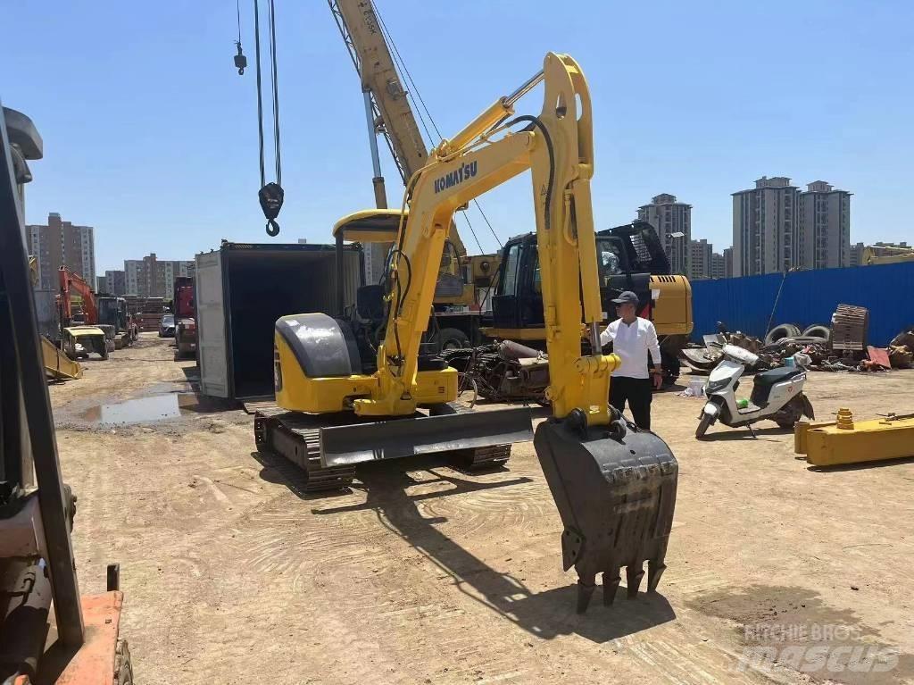 Komatsu PC 40 Miniescavatori