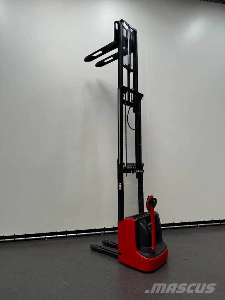Linde L 12 I Transpallet uomo a terra