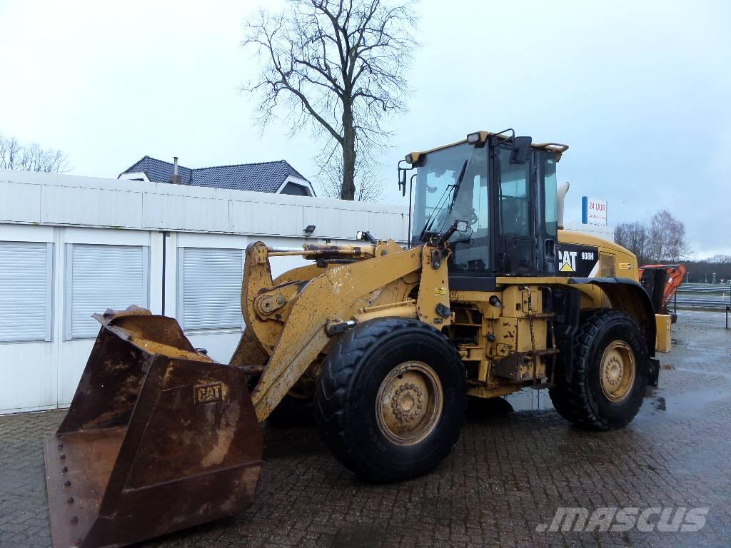 CAT 938 H Pale gommate