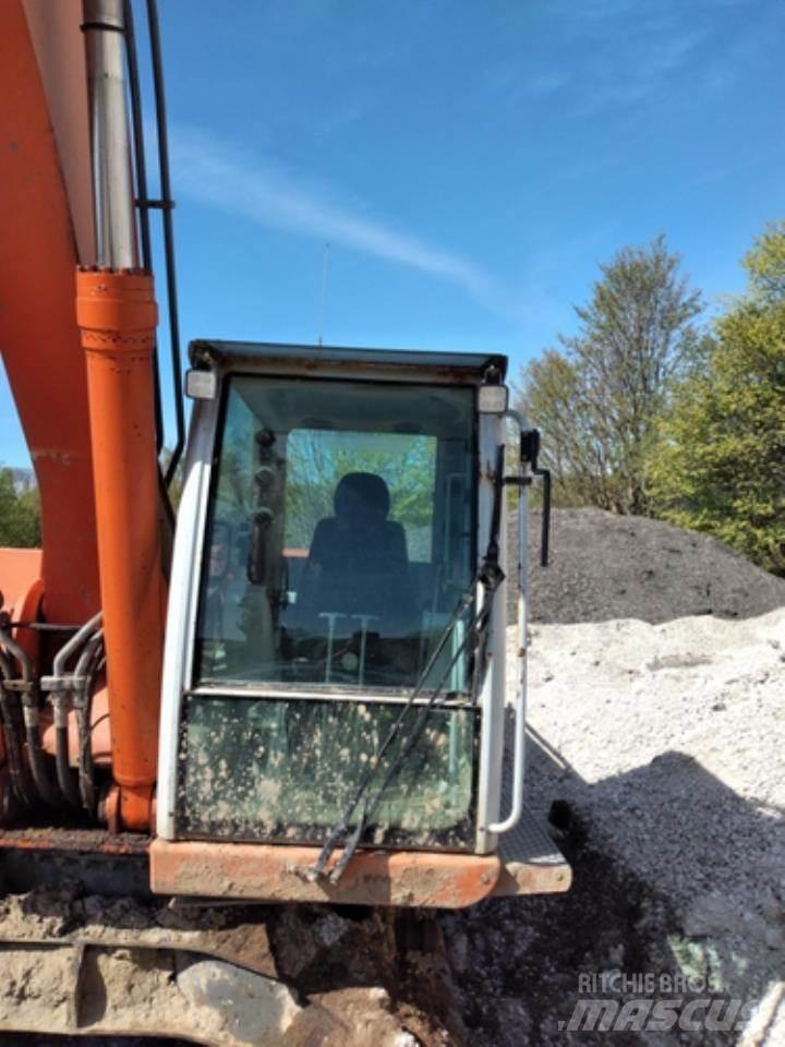 Terex TC240LC Escavatori cingolati