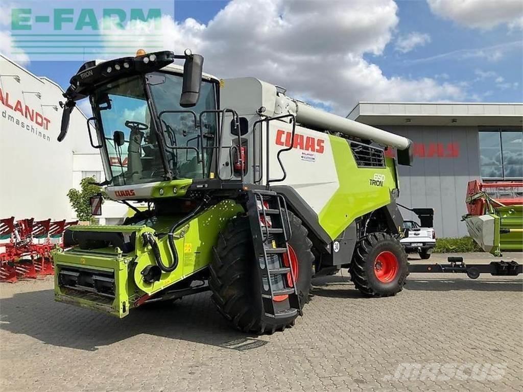 CLAAS trion 650 Mietitrebbiatrici