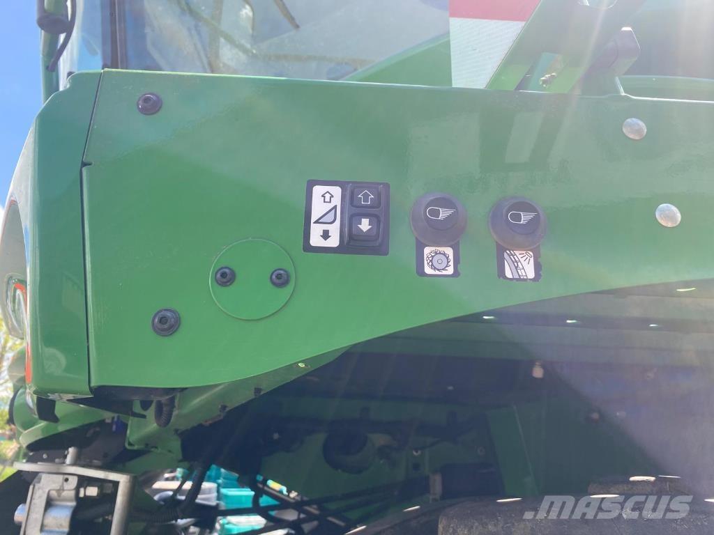 John Deere 8200 Falciatrinciatrici