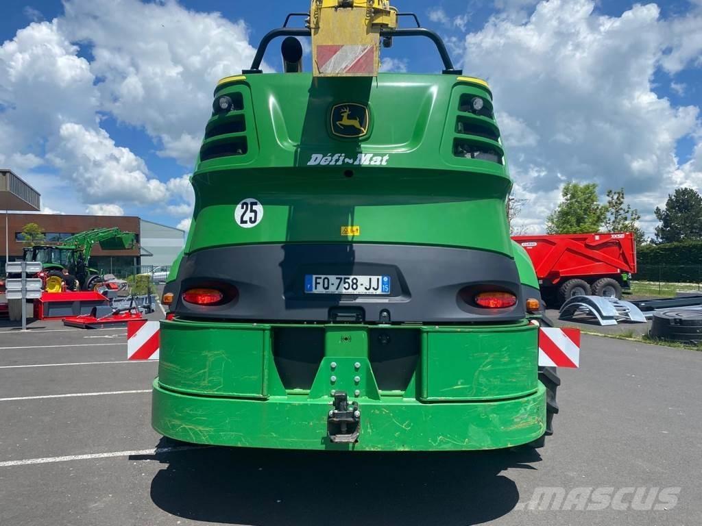 John Deere 8200 Falciatrinciatrici
