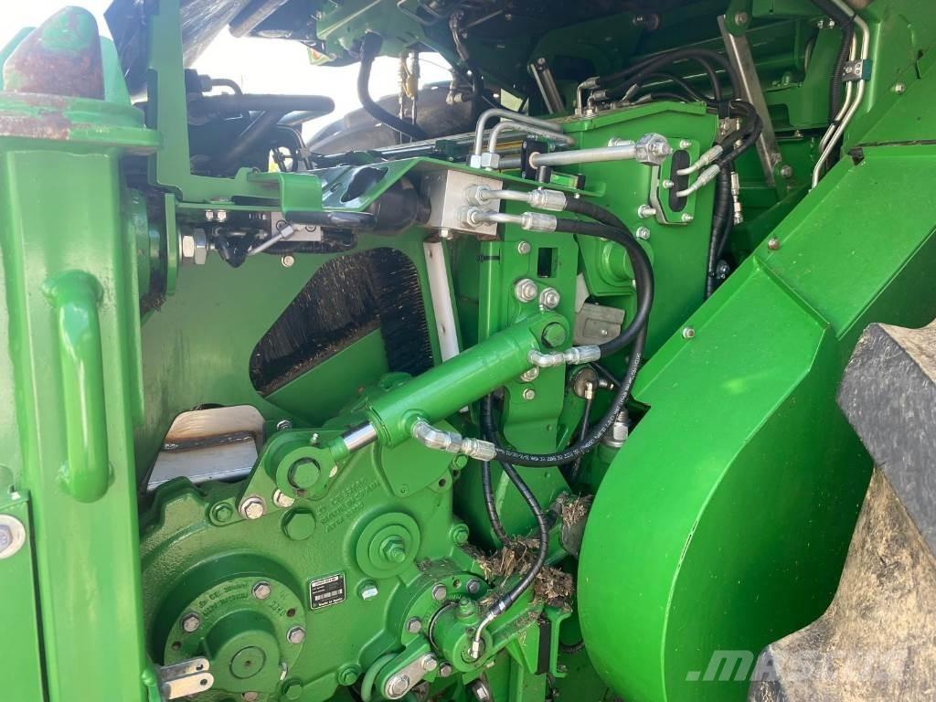 John Deere 8200 Falciatrinciatrici