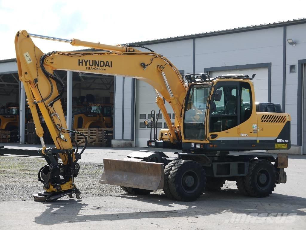 Hyundai R 180 W-9A Escavatori gommati