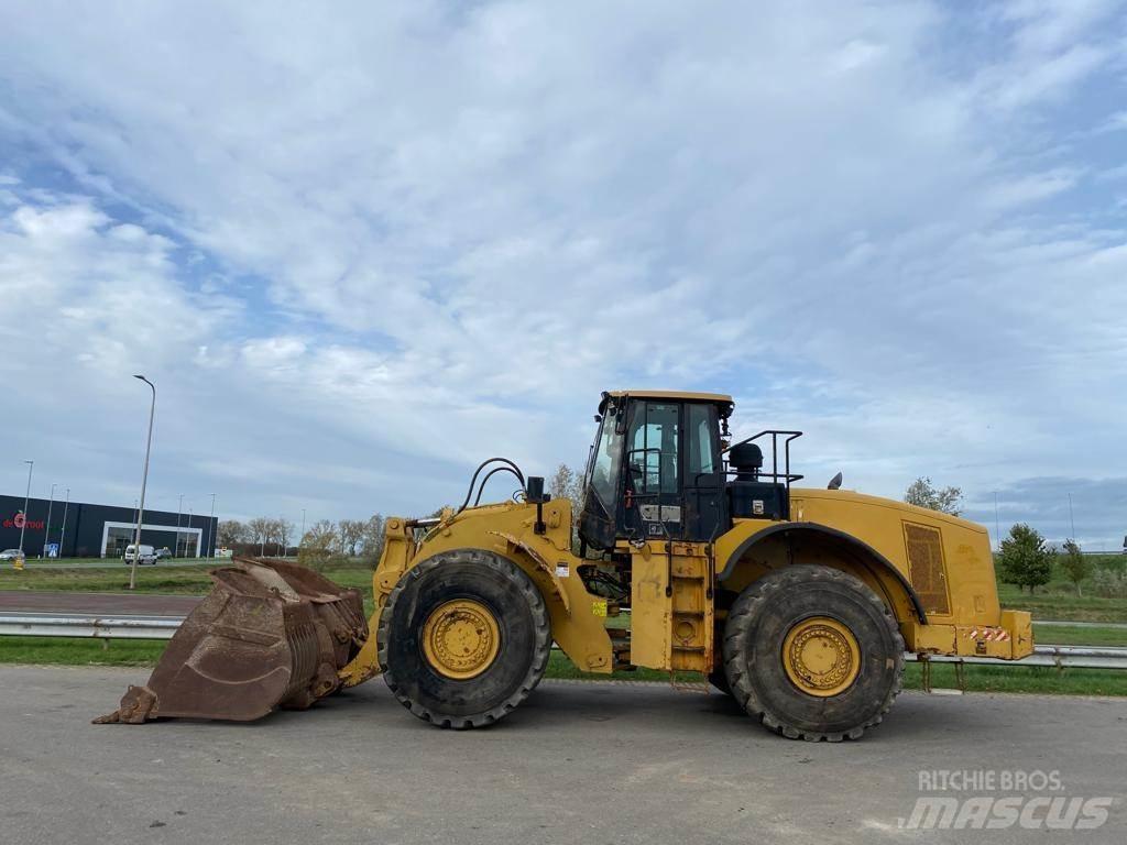 CAT 980H Pale gommate