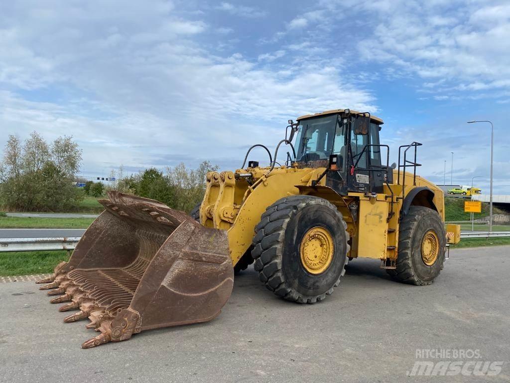 CAT 980H Pale gommate