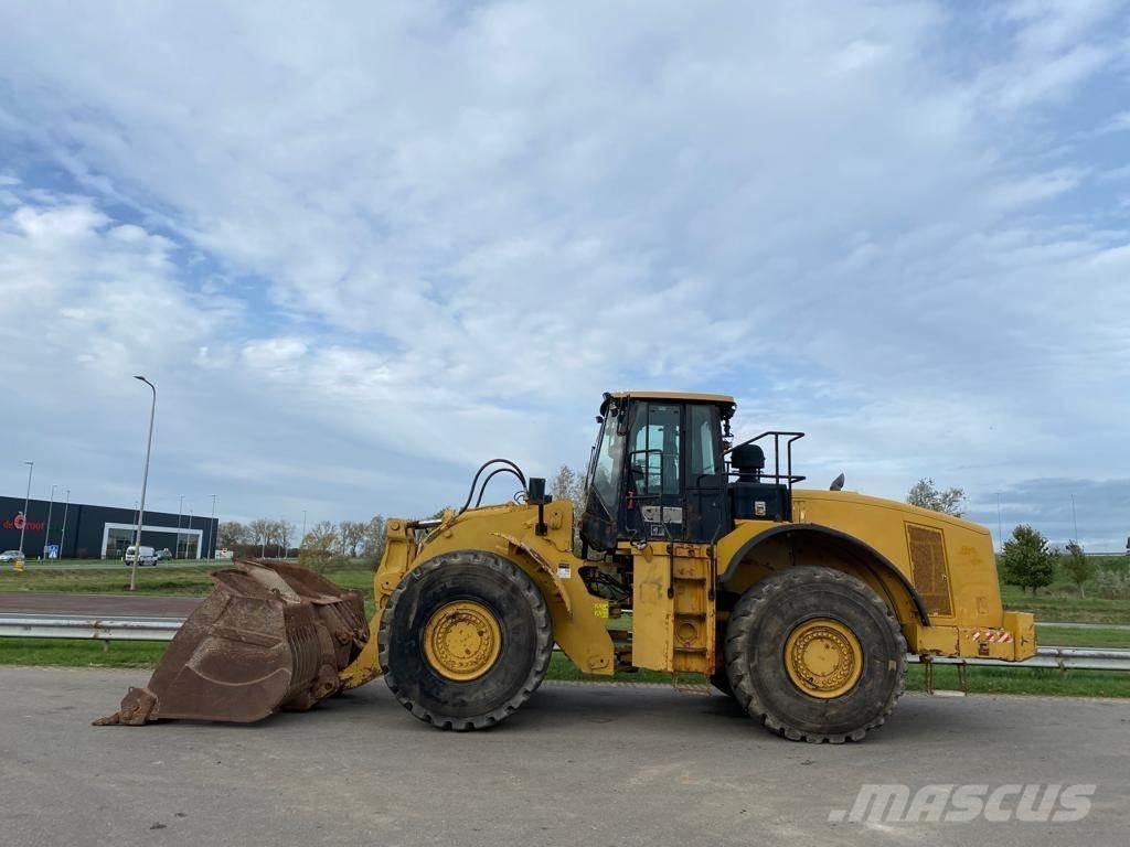 CAT 980H Pale gommate