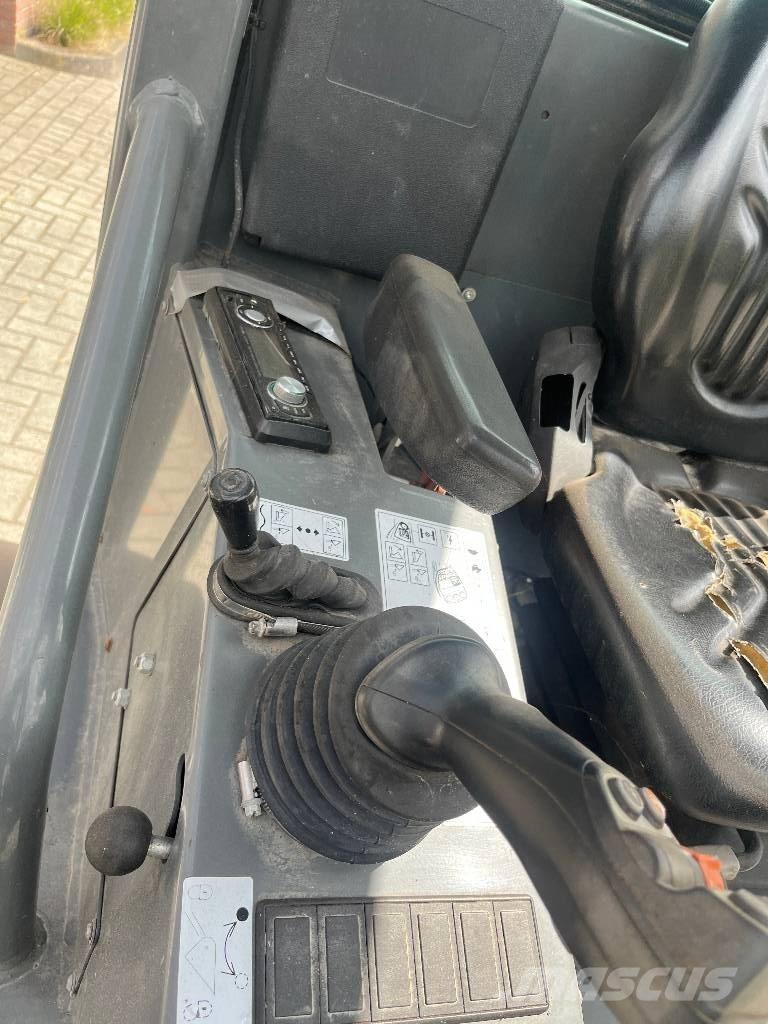 Wacker WL34 Pale gommate