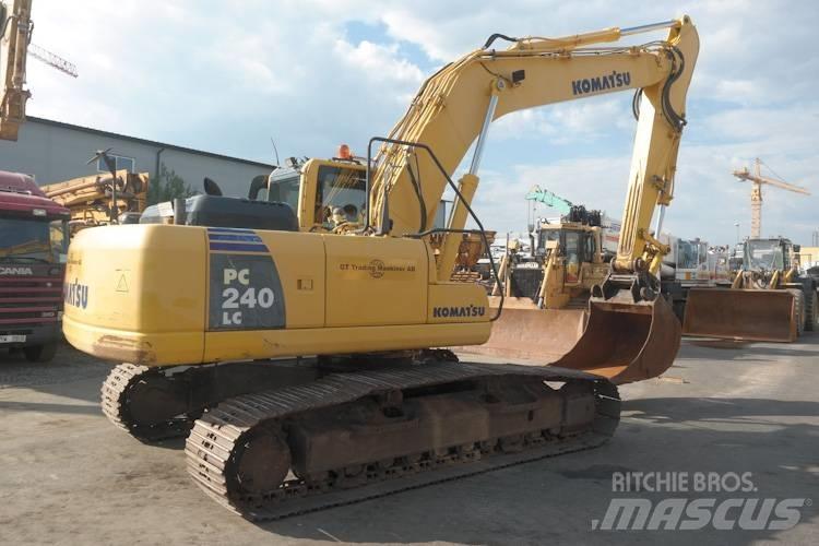 Komatsu PC240-8 Escavatori cingolati