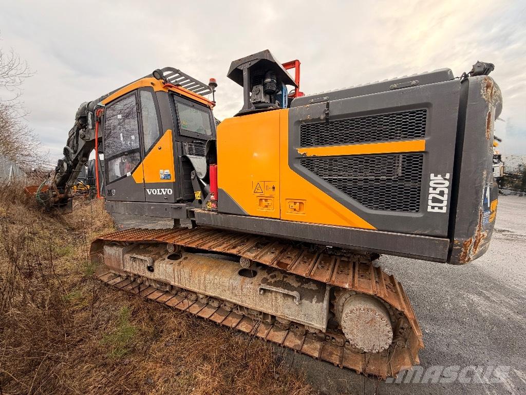 Volvo EC 250 EL Escavatori cingolati
