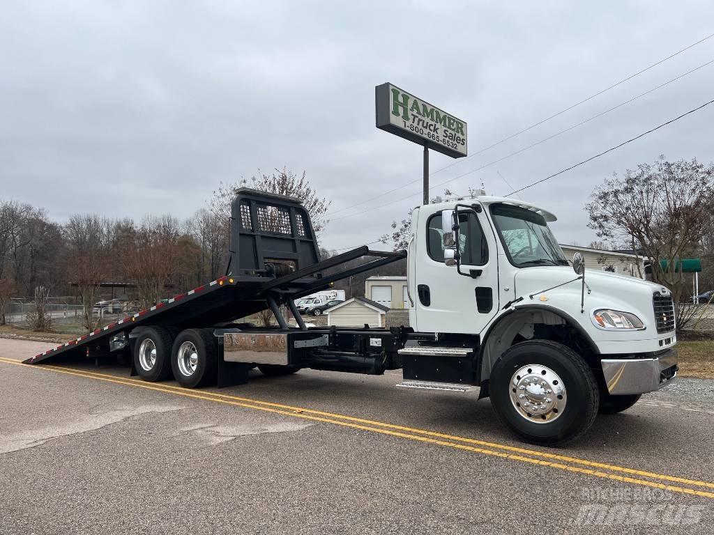 Freightliner M2 Carroattrezzi
